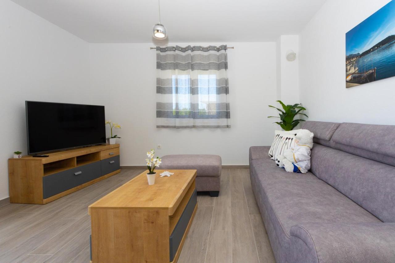 Apartments Jasa Deluxe Makarska Bagian luar foto