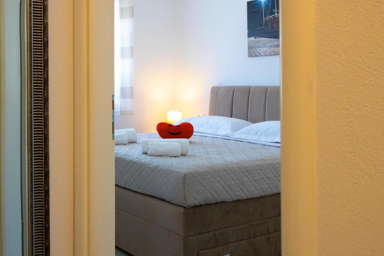 Apartments Jasa Deluxe Makarska Bagian luar foto