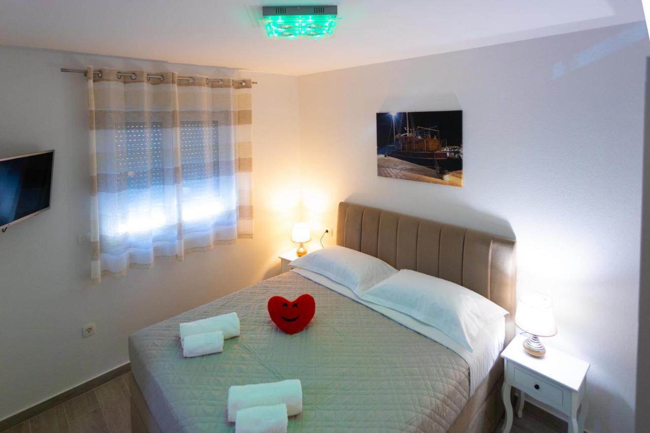 Apartments Jasa Deluxe Makarska Bagian luar foto