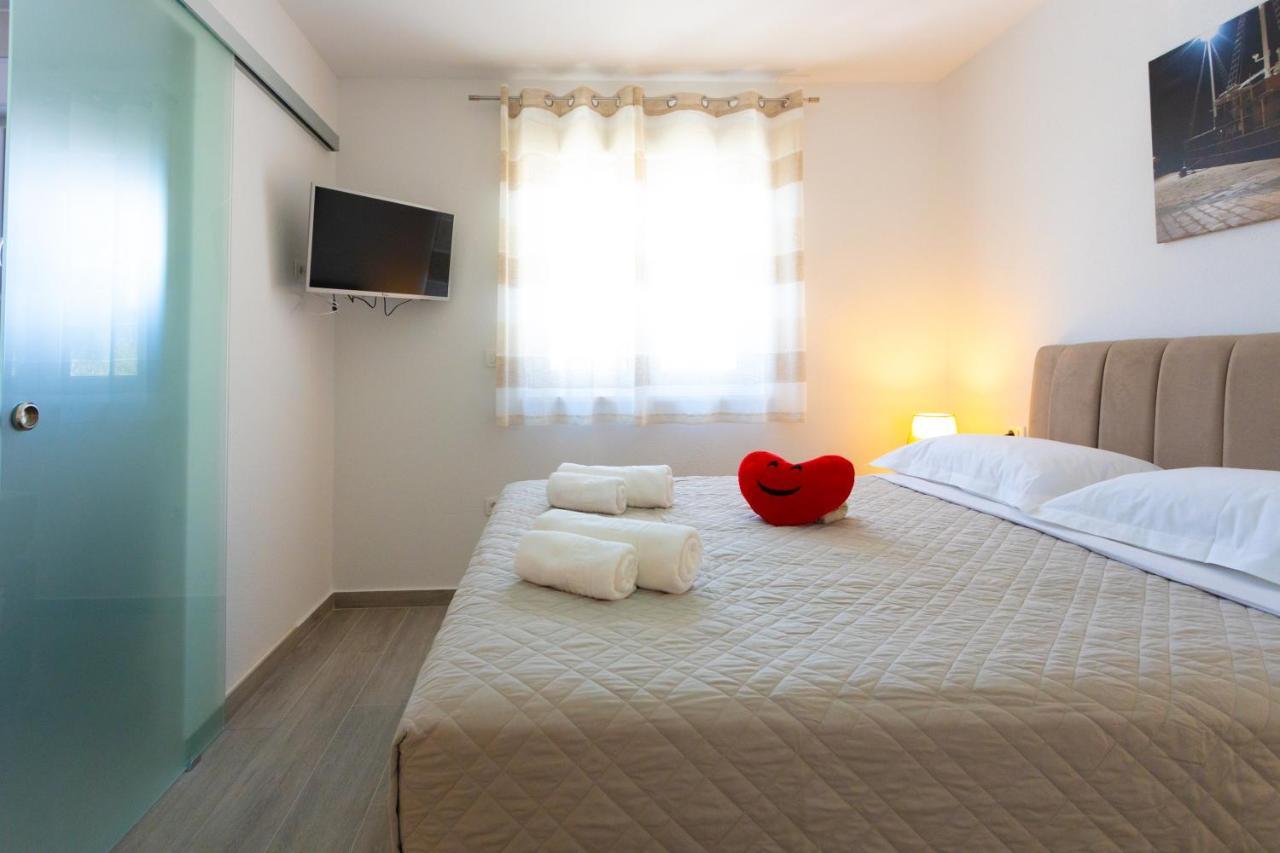 Apartments Jasa Deluxe Makarska Bagian luar foto