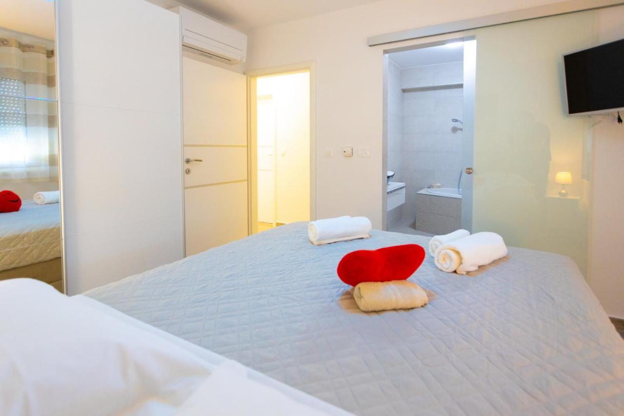 Apartments Jasa Deluxe Makarska Bagian luar foto