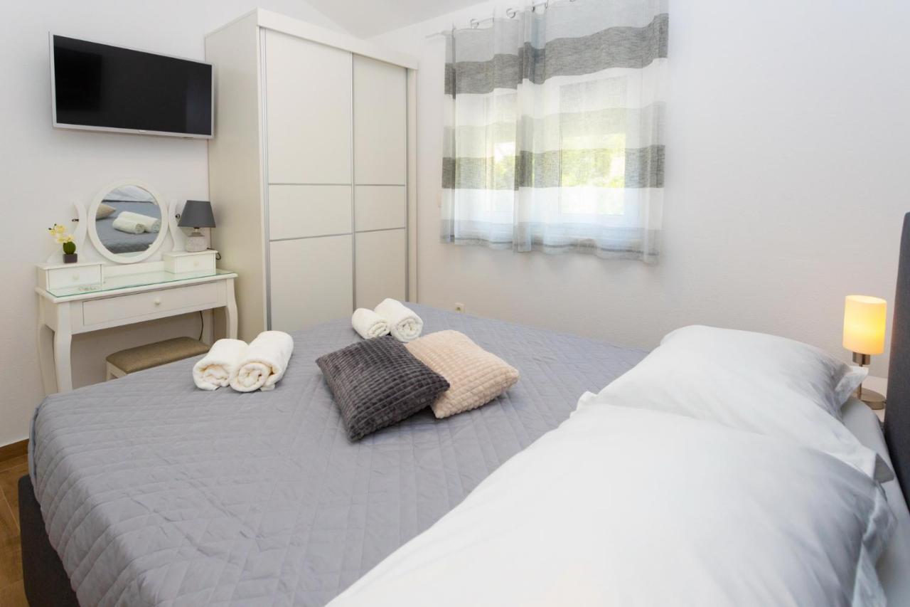 Apartments Jasa Deluxe Makarska Bagian luar foto
